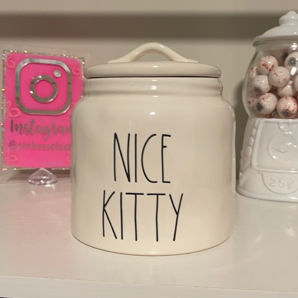 Rae Dunn Accessories - RAE DUNN “NICE KITTY “ CANISTER